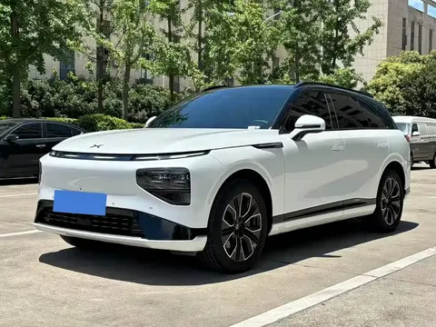2025 Xpeng G9 625 Max