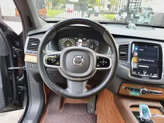 2021 Volvo XC90 B5 Luxury 5-seat, чёрный — фото 7
