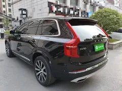 2021 Volvo XC90 B5 Luxury 5-seat, чёрный — фото 23