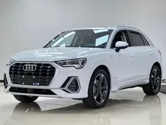 2022 Audi Q3 35 TFSI, белый — фото 1