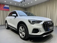 2022 Audi Q3 35 TFSI Fashion, белый — фото 3