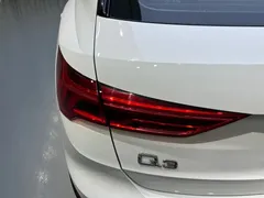 2022 Audi Q3 35 TFSI Fashion, белый — фото 26