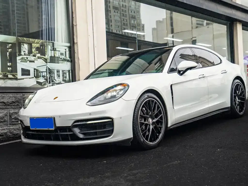 2022 Porsche Panamera 2.9T