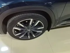 2021 Geely Monjaro 2.0TD DCT EVO 2WD Premium, синий — фото 23