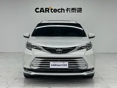 2021 Toyota Sienna 2.5L Hybrid Platinum, белый — фото 2