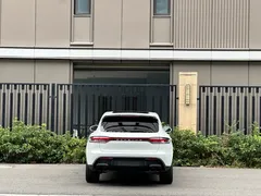 2022 Porsche Macan 2.0T, белый — фото 5
