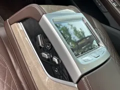 2021 BMW 7 Series 7 740Li, чёрный — фото 22