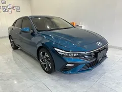 2022 Hyundai Elantra 1.5L CVT GLX Elite, синий — фото 3