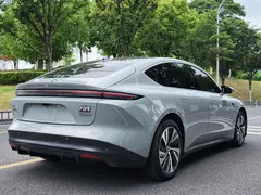 2022 Nio ET5 75kWh — фото 6