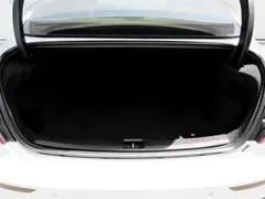 2022 Volvo S60 B4 Zhiyi Luxury, белый — фото 20