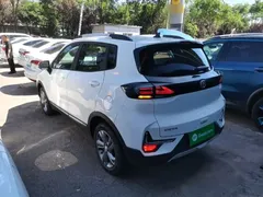 2021 Changan CS15 1.5L AT, белый — фото 5