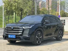 2022 Toyota Crown Kluger 2.5L HEV 4WD Flagship — фото 1
