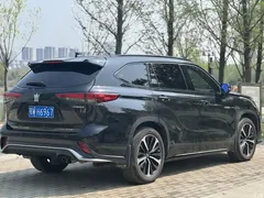 2022 Toyota Crown Kluger 2.5L HEV 4WD Flagship — фото 14