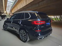 2022 BMW X5 modified xDrive 30Li M sports package — фото 8