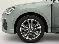 2023 Audi Q3 35 TFSI 1.4T, зелёный — фото 21
