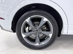 2022 Audi Q3 35 TFSI Fashion Dynamic, белый — фото 25