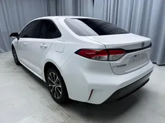 2022 Toyota Levin 185T CVT Luxury, белый — фото 4