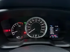 2022 Toyota Levin 185T CVT Luxury, белый — фото 18