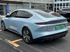 2022 Nio ET5 75kWh, синий — фото 4