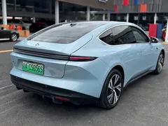 2022 Nio ET5 75kWh, синий — фото 6