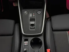 2022 Audi A3 Sportback 35 TFSI, белый — фото 15