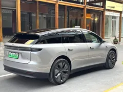 2025 Li Auto i6 4WD Standard — фото 7