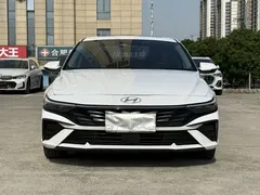 2023 Hyundai Elantra 1.5L CVT LUX Premium, белый — фото 2