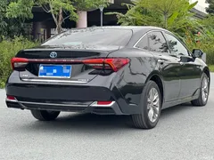 2019 Toyota Avalon Hybrid 2.5L Luxury National VI — фото 4