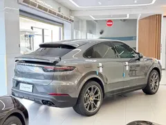 2019 Porsche Cayenne Coupé 3.0T — фото 23