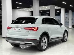 2022 Audi Q3 35 TFSI Fashion, белый — фото 4