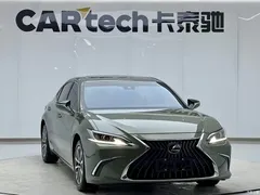 2020 Lexus ES 200 Excellence, зелёный — фото 4