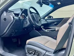 2020 Lexus ES 200 Excellence, зелёный — фото 6