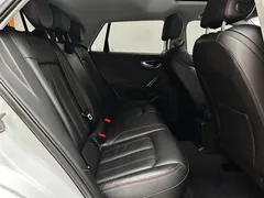 2022 Audi Q2L 35 TFSI Sport, белый — фото 14