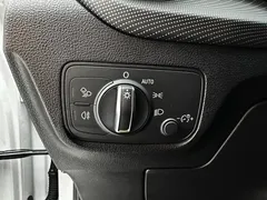 2022 Audi Q2L 35 TFSI Sport, белый — фото 17
