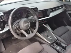 2022 Audi A3 Sportback 35 TFSI Luxury Sport, белый — фото 11