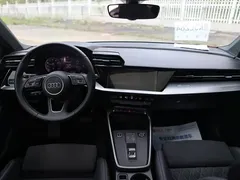 2022 Audi A3 Sportback 35 TFSI Luxury Sport, белый — фото 13