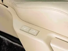 2023 Toyota Sienna 2.5L Hybrid Premium — фото 23