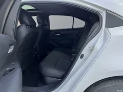 2022 Toyota Levin Hybrid 1.8H E-CVT Luxury — фото 13