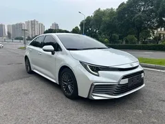 2021 Toyota Lingshang 2.0L Luxury, белый — фото 3