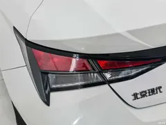 2021 Hyundai Elantra 1.5L CVT GLX Elite, белый — фото 12