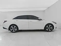 2021 Hyundai Elantra 1.5L CVT GLX Elite, белый — фото 18