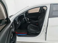 2021 Hyundai Elantra 1.5L CVT GLX Elite, белый — фото 19