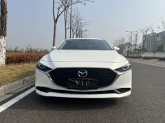 2021 Mazda 3 2.0L AT, белый — фото 3