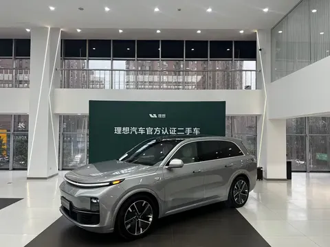 2025 Li Auto L8 Ultra