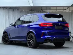 2020 BMW X5 M, синий — фото 4