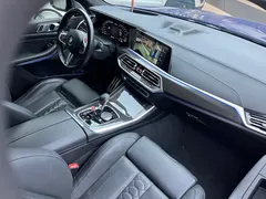 2020 BMW X5 M, синий — фото 10