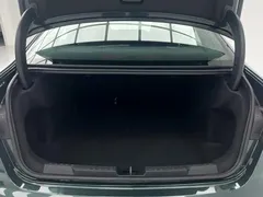 2024 Audi A3L Limousine 35 TFSI, зелёный — фото 13
