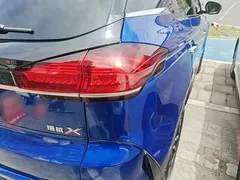 2022 Geely Atlas 1.8TD DCT, синий — фото 24