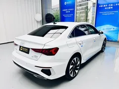 2022 Audi A3L Limousine 35 TFSI, белый — фото 9