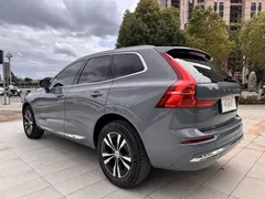 2023 Volvo XC60 4WD Luxury — фото 13